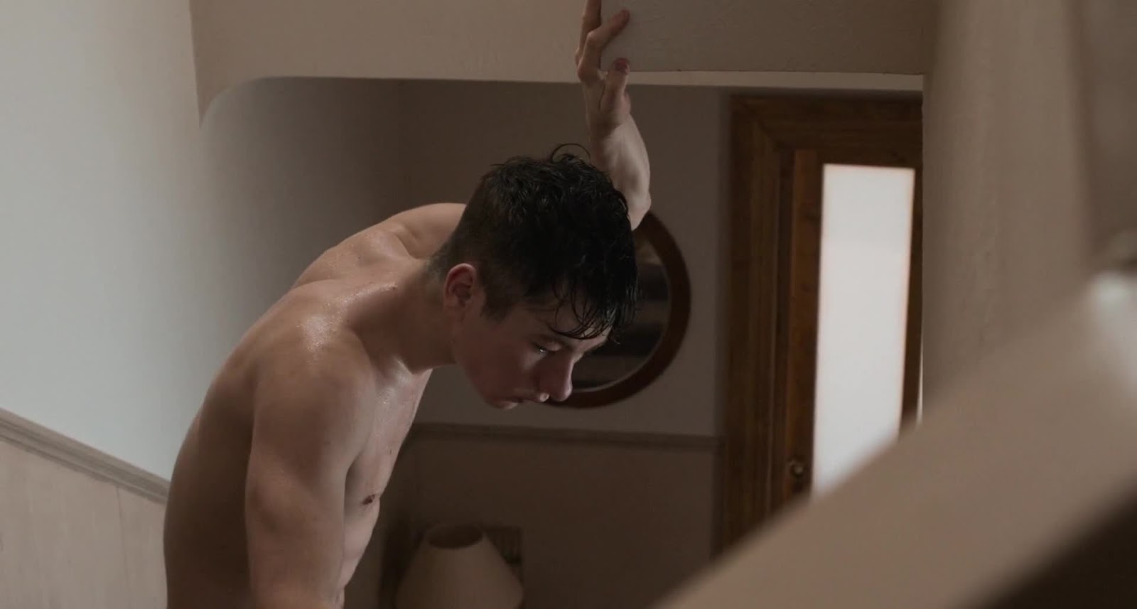 Barry Keoghan - Naked in "Mammal" .