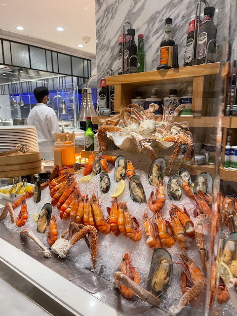 Variety of seafood at Al Dawaar Revolving Restaurant Dubai