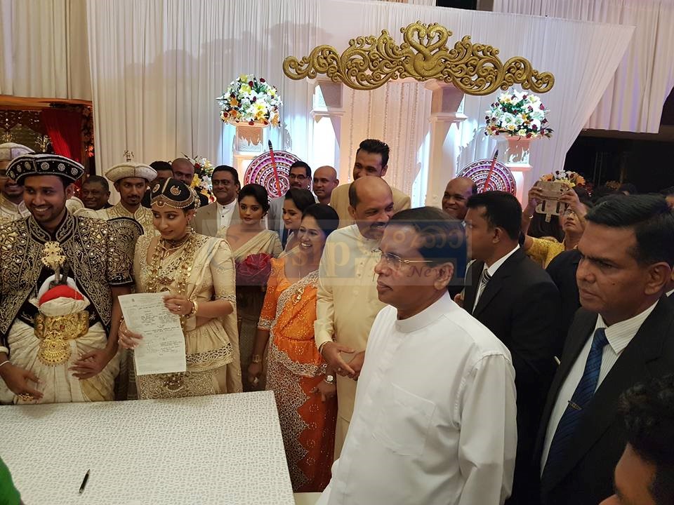 Palitha Range bandara's daughter Wedding Sri Lanka Hot Picture Gallery.
