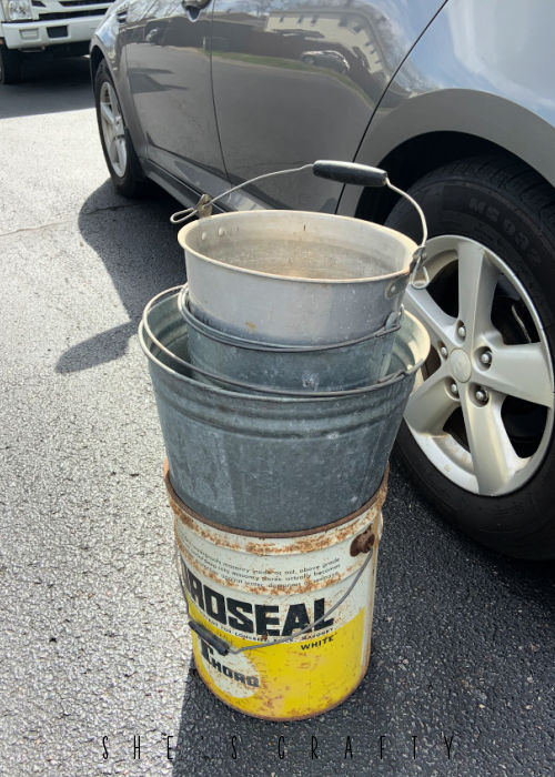 Buckets bought from the Facebook marketplace.