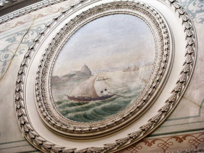 O Brasil e o Porto pintura com paisagem do Rio de Janeiro numa decoração de interior