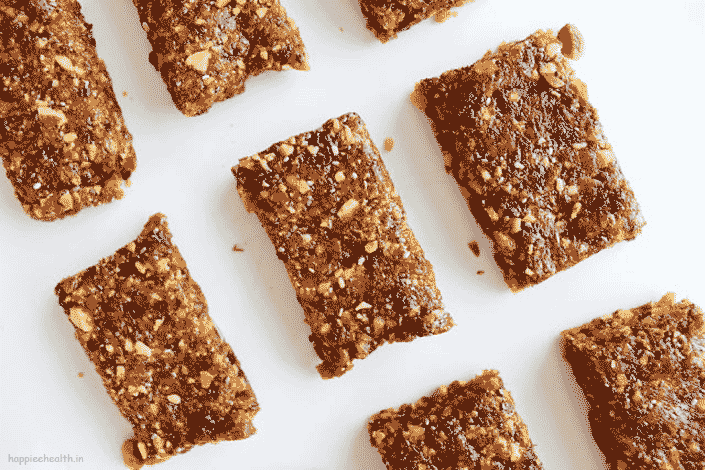 How to Prepare Healthy Date Nut Bars