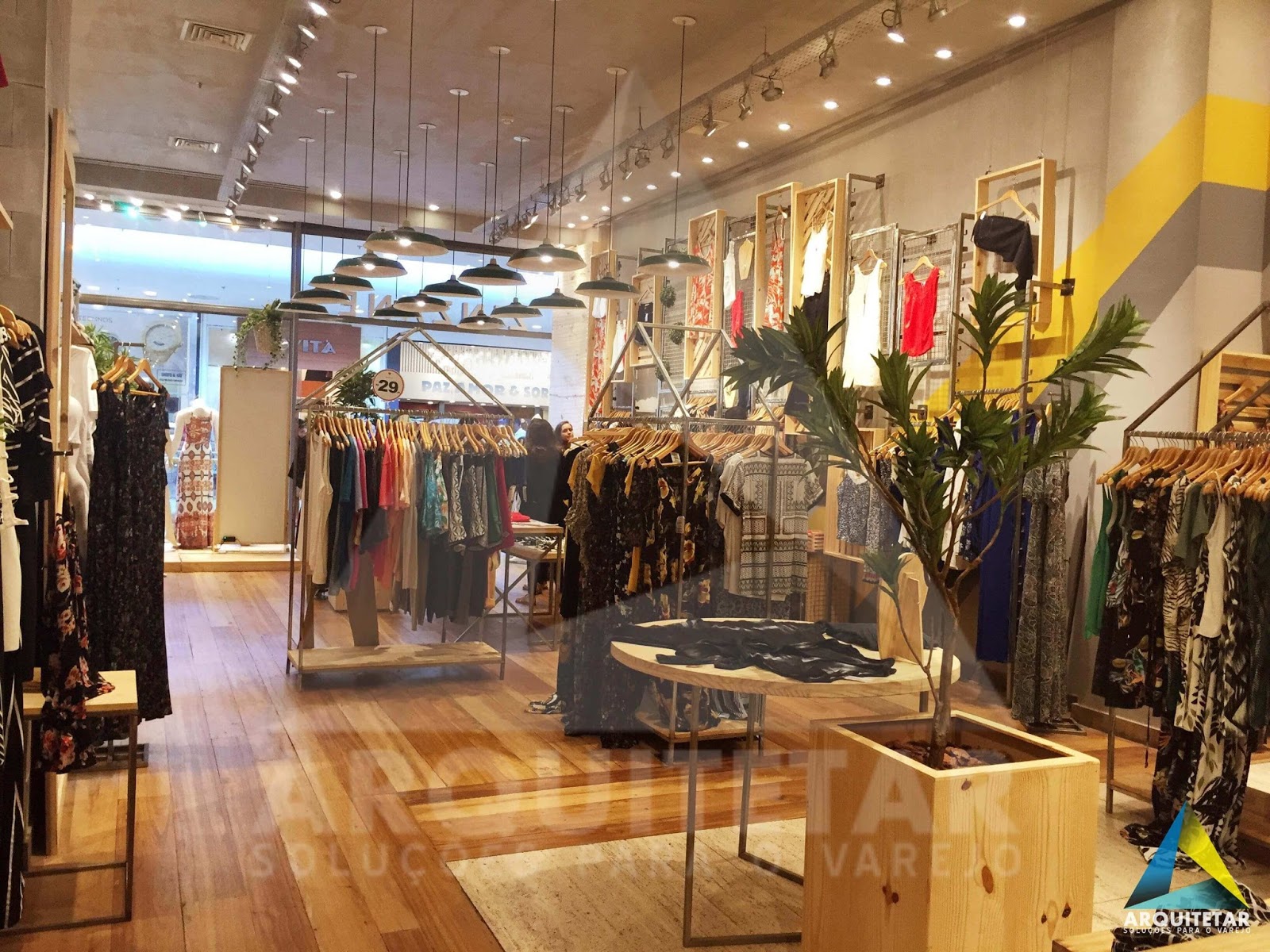 lojas de roupa feminina barra shopping