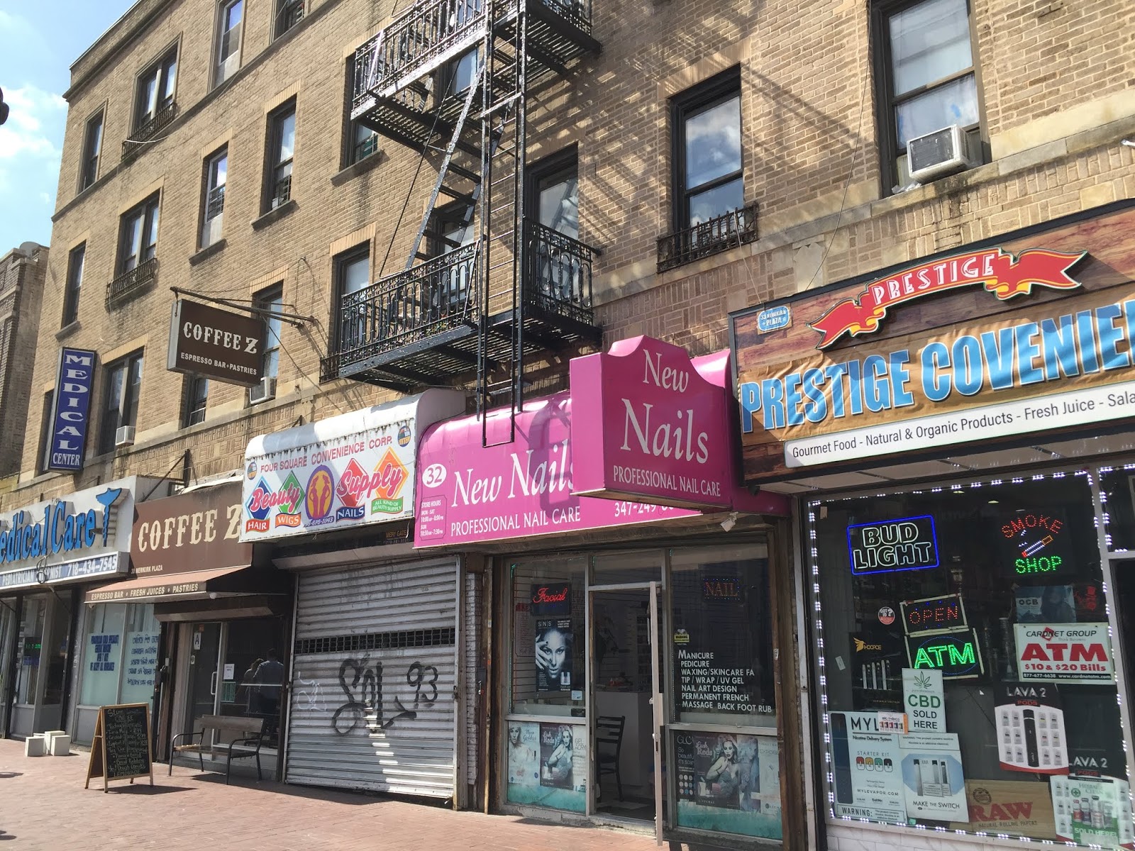 A Photographic History of Newkirk Plaza