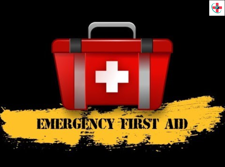 Аптечка дотерра. Наклейка "аптечка". Табличка аптечка. First aid and emergency. Emergency first aid.