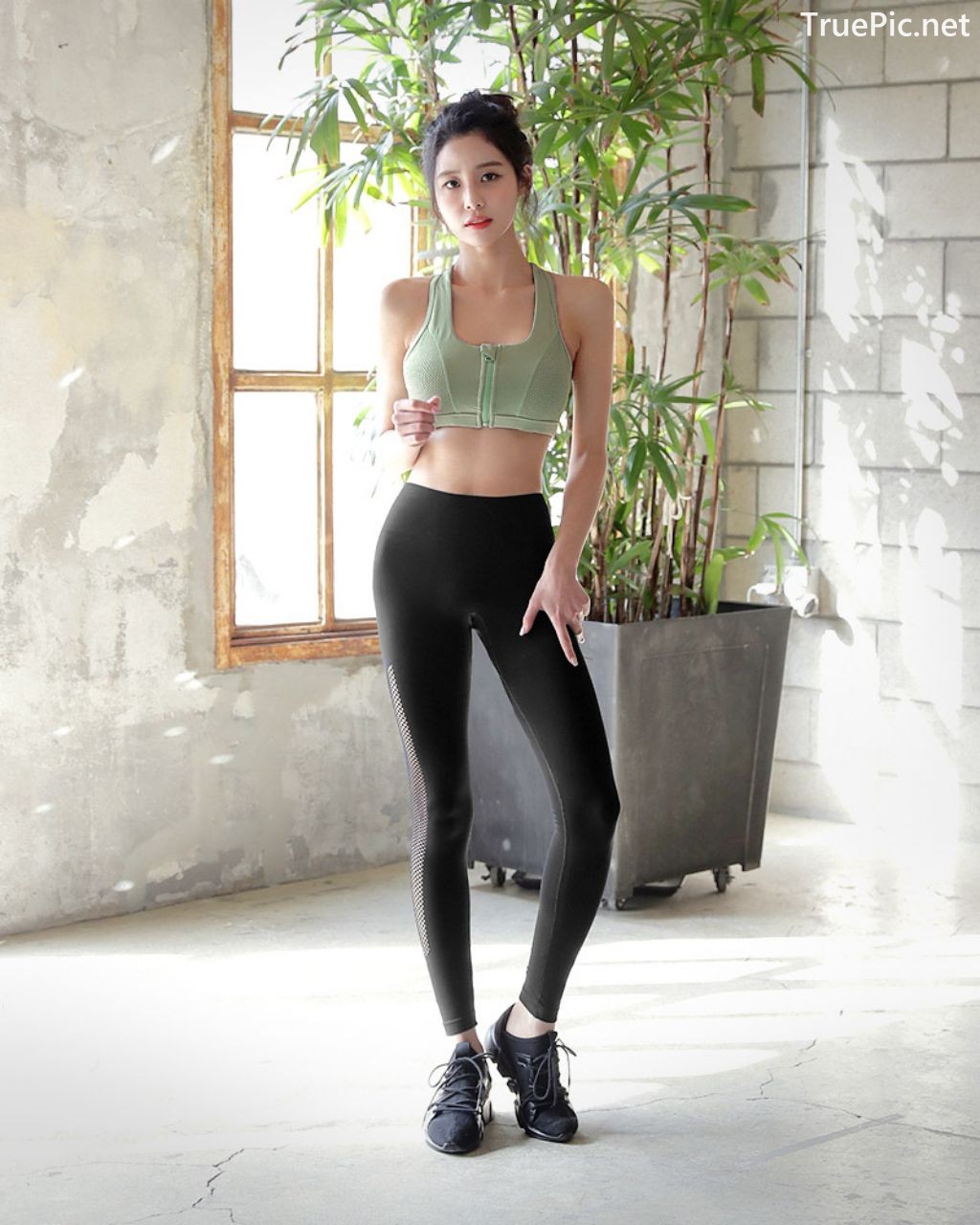 Korean Fashion Model Ju Woo Fitness Set Collection Page 10 Of 16