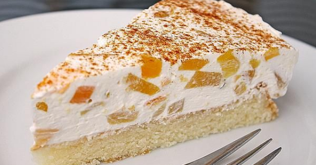 Fanta Kuchen Mit Pfirsich Schmand Auf Dem Blech — Rezepte Suchen