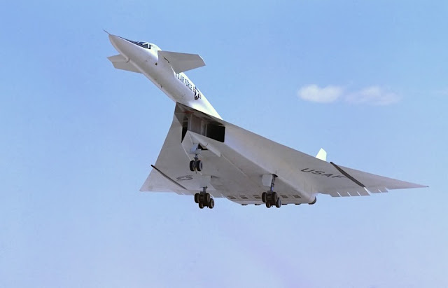 XB-70 Valkyrie