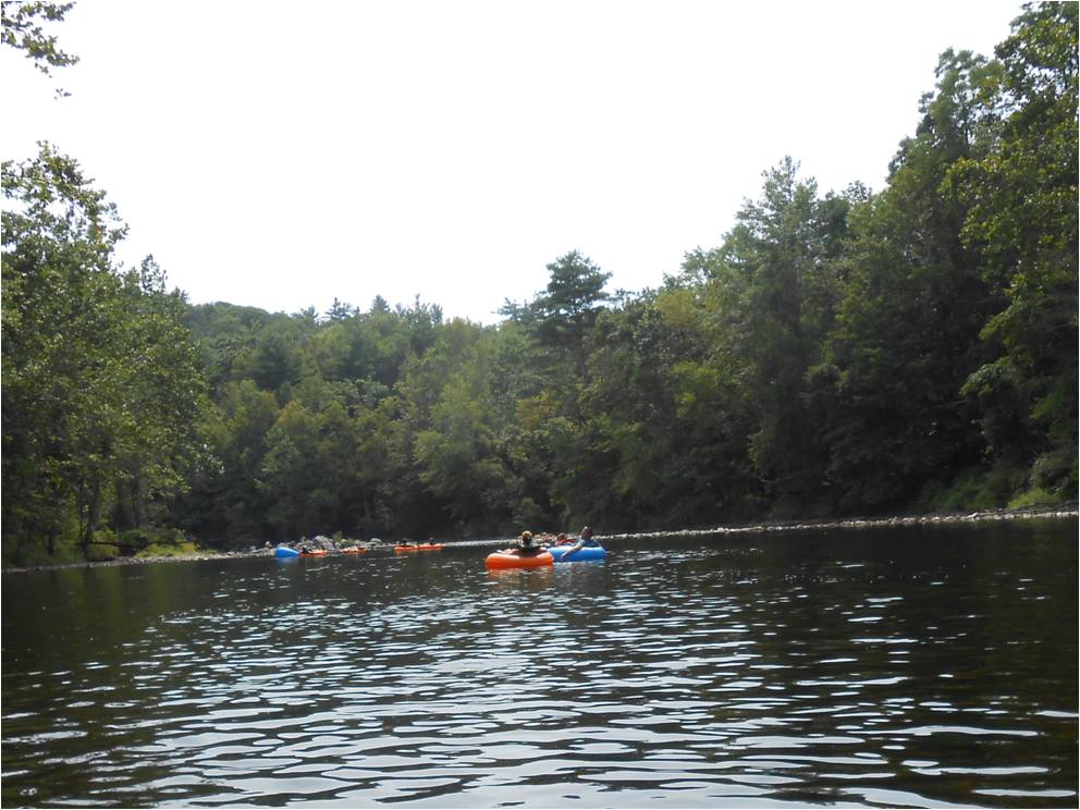 Home Place Tubing down the Farmington River in CT