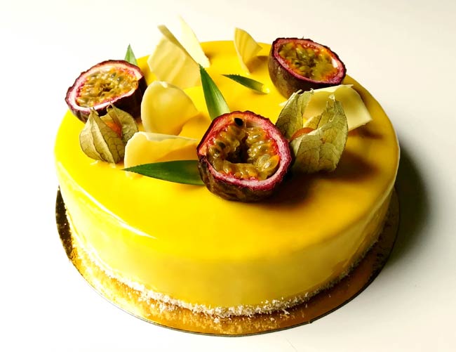 Maison Pâtisserie Créative Paris  Livraison gâteaux anniversaire en moins  de 24h