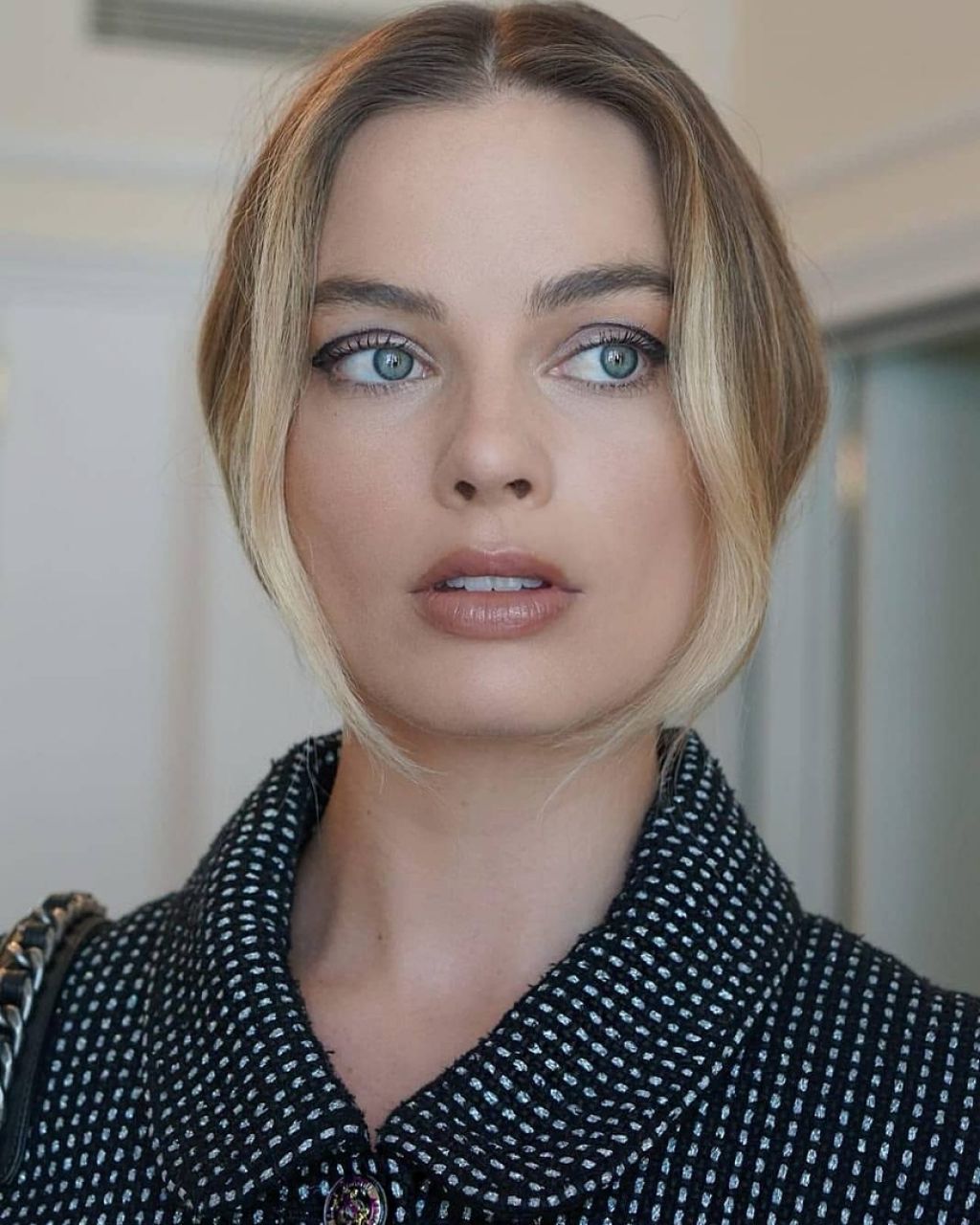 margot robbie bts photoshoot for events 2019 0 0 october 7 2019