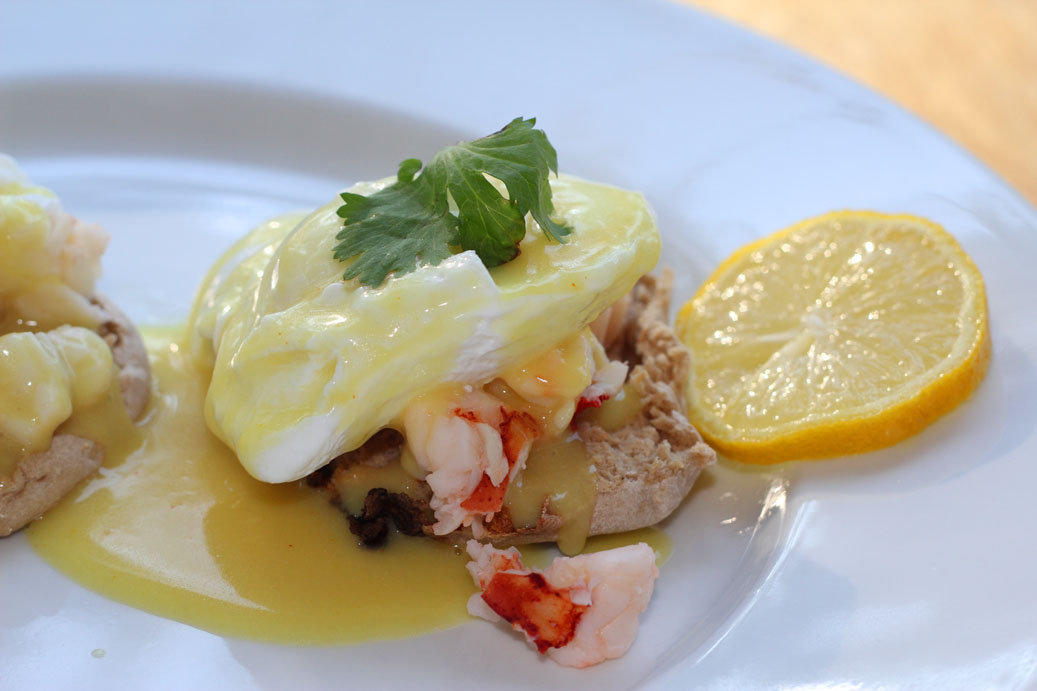 Lone Stars and Stripes lobster benedict