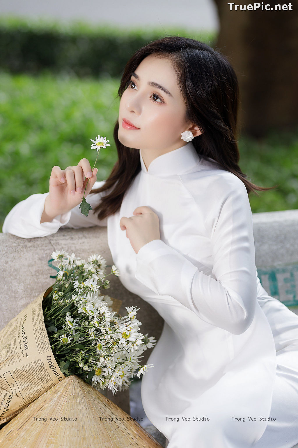 Image The Beauty of Vietnamese Girls with Traditional Dress (Ao Dai) #4 - TruePic.net - Picture-39