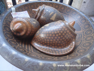 Handicrafts from Michoacán at the Palm Sunday Expo in Uruapan