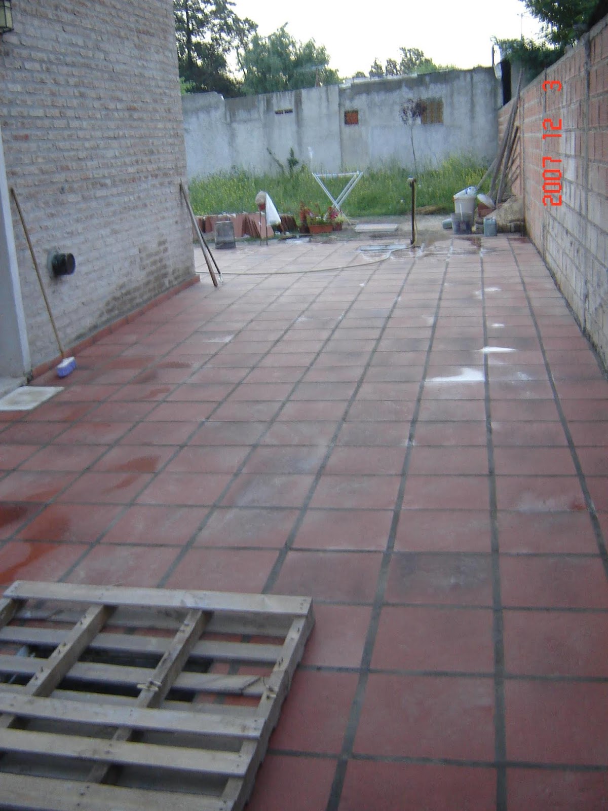 TRABAJAMOS LA MADERA EL HIERRO Y EL ALUMINIO y la combinacion de los