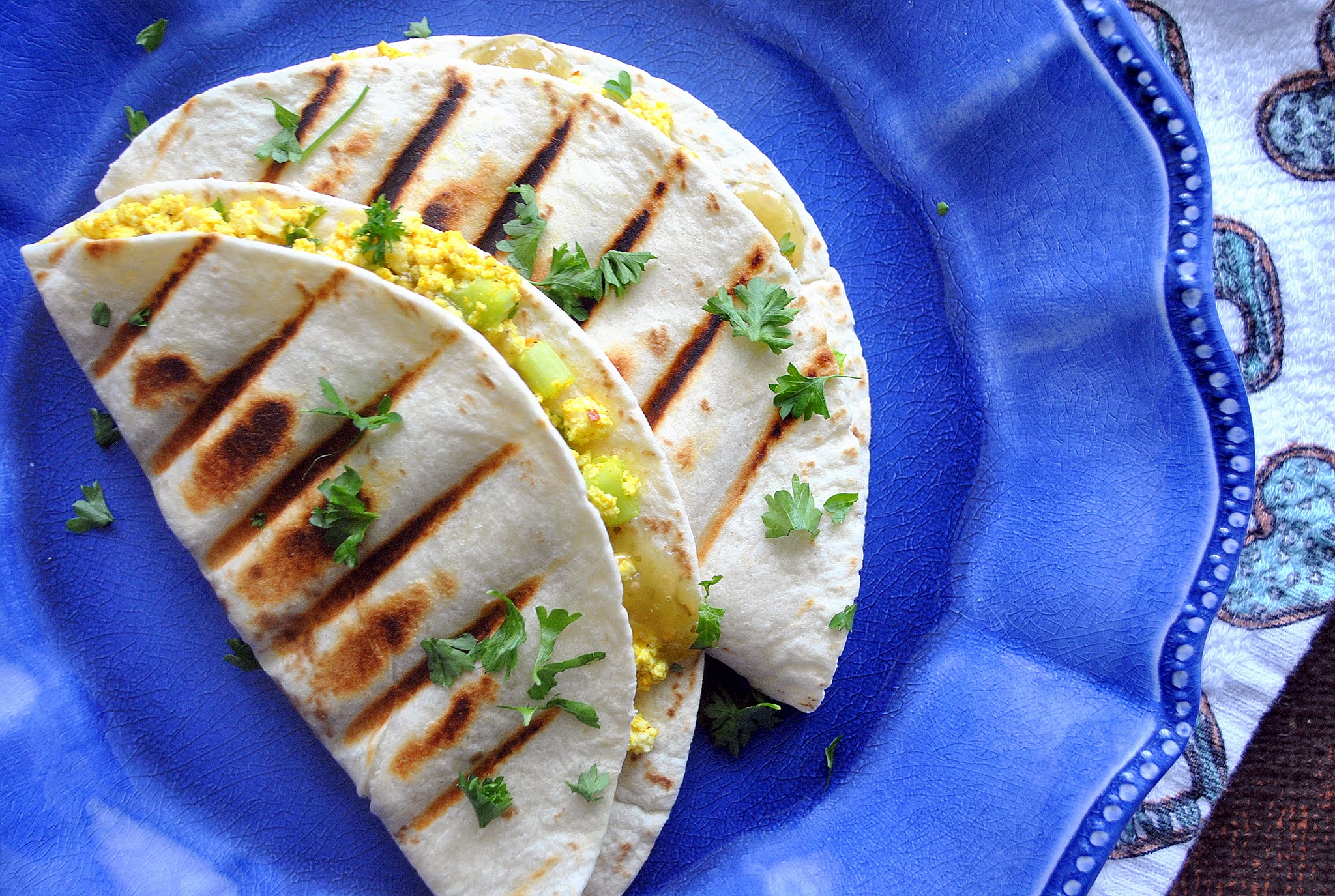 Simple Tofu Quesadilla (Quesadilla Simples de Tofu) The Green Dish Blog