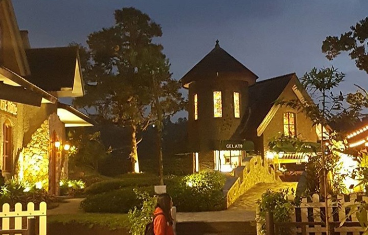 The Ranch Mega Mendung Bogor, Tiket Masuk dan Lokasi