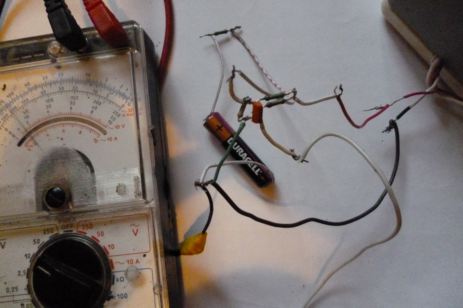 Электротехника: Усилитель постоянного тока на кт315.