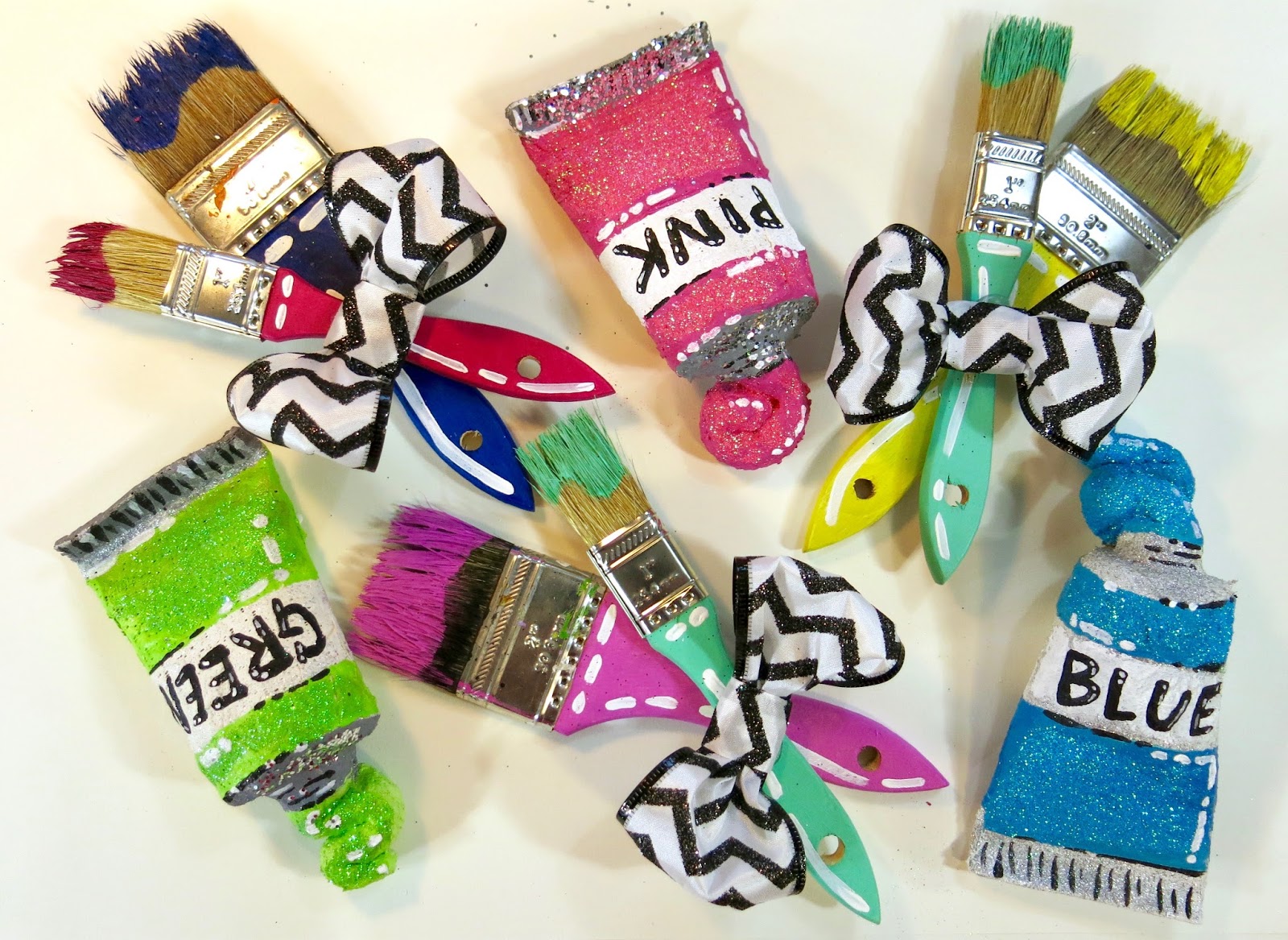 Cassie Stephens DIY TP Tube to Paint Tube Ornament!