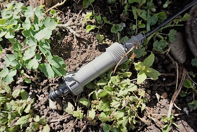 Mondarah Der faule Gärtner Gartenbewässerung mit Tropfschlauch und