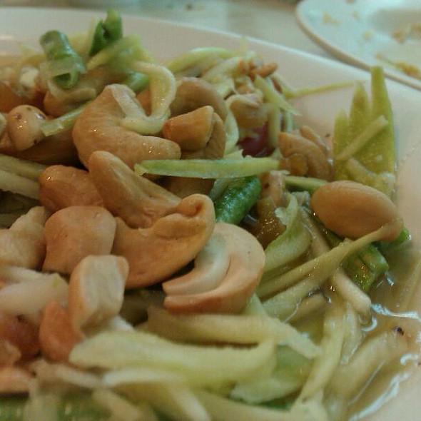 Suzy's Note Mango Salad ala Johnny's