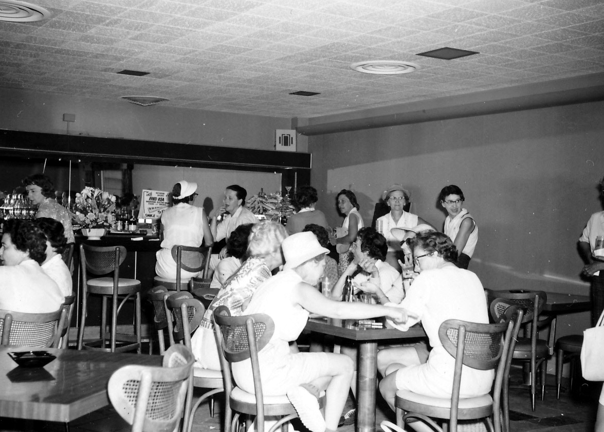 IMAGES OF OUR PAST LADIES' GOLF DAY AT THE DUBLIN COUNTRY CLUB, DUBLIN, CIRCA 1960