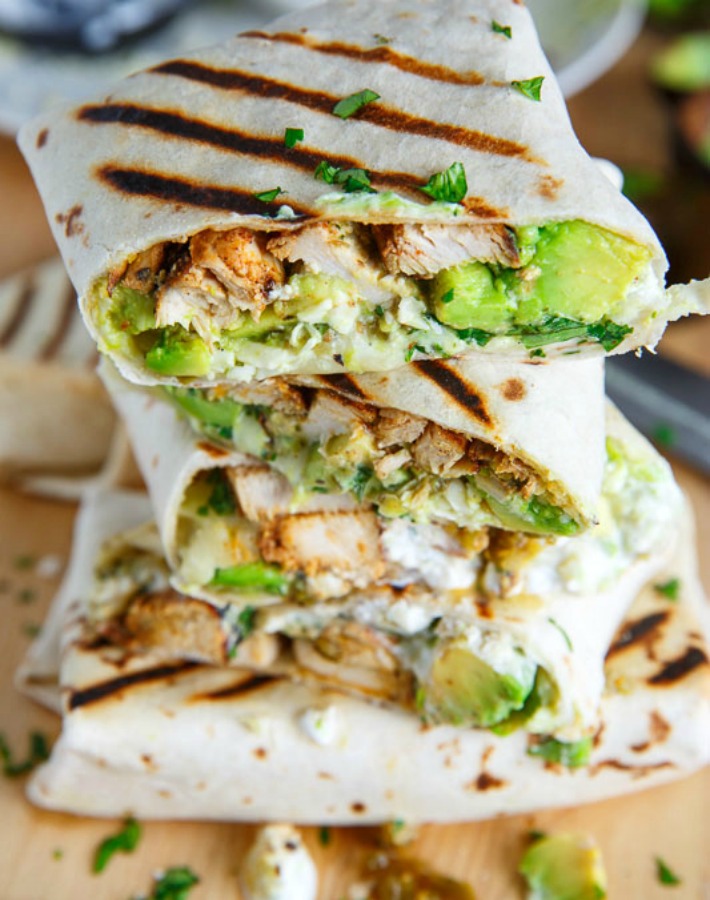 Burritos de pollo con aguacate