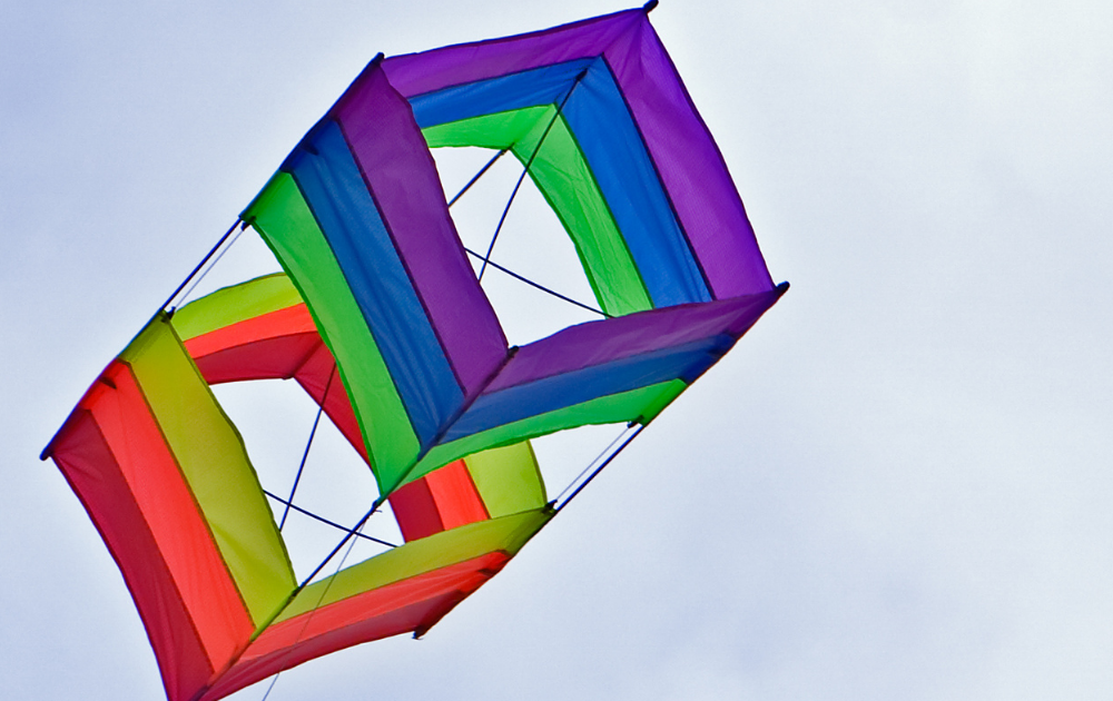 Tiny Tool Time How to make a box kite