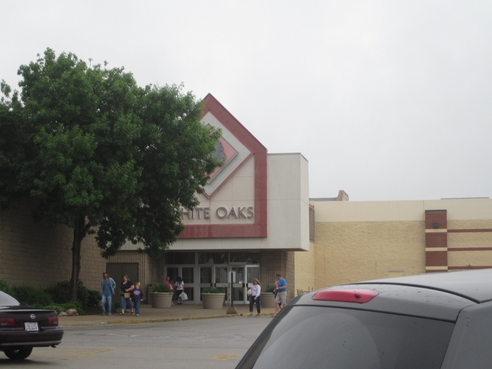 Totally Malls White Oaks Mall, Springfield IL