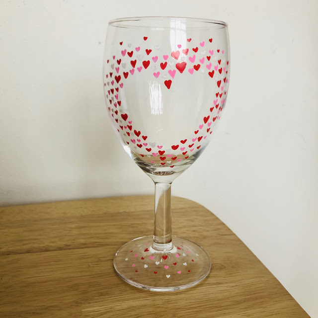 Best Hand Painted Wine Glasses To Gift Him & Her
