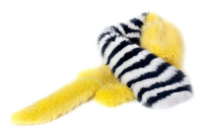 looking for: Fur stole