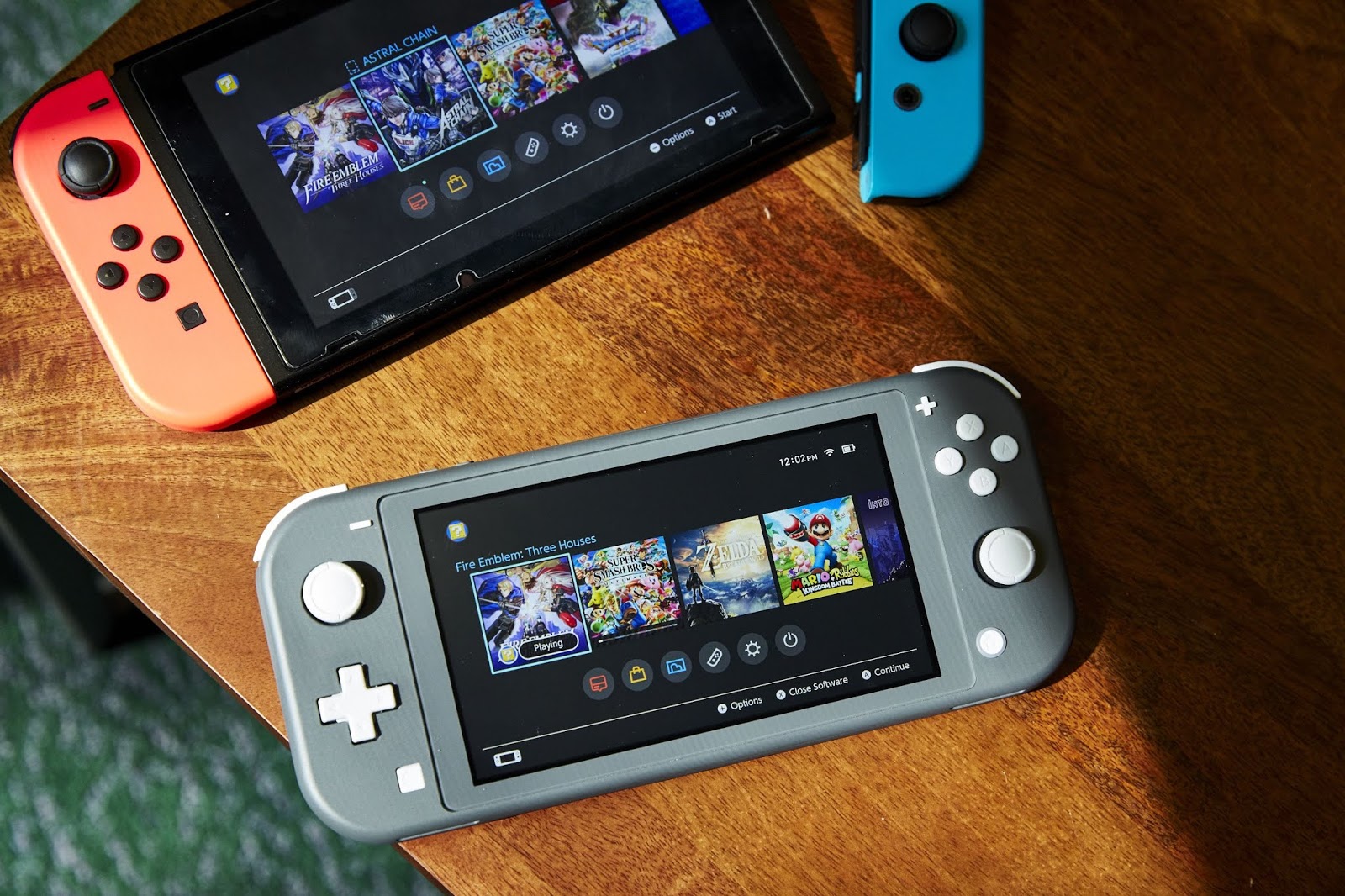 Nintendo Switch NINTENDO SWITCH LITEザシ…の+inforsante.fr