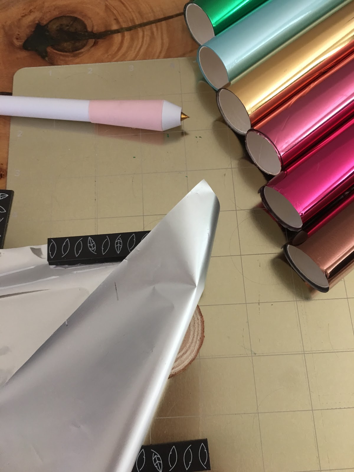 How to Use Foil Quill Freehand Pens and Mat Together