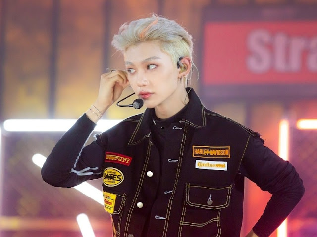 فيليكس عضو فرقة stray kids يلدو وسيمًا في أي تسريحة شعر | نقاش مستخدمي الأنترنت فيليكس عضو فرقة stray kids يلدو وسيمًا في أي تسريحة شعر | نقاش مستخدمي الأنترنت