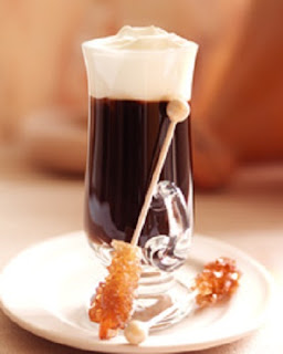 Amaretto Coffee, Cócteles con Café
