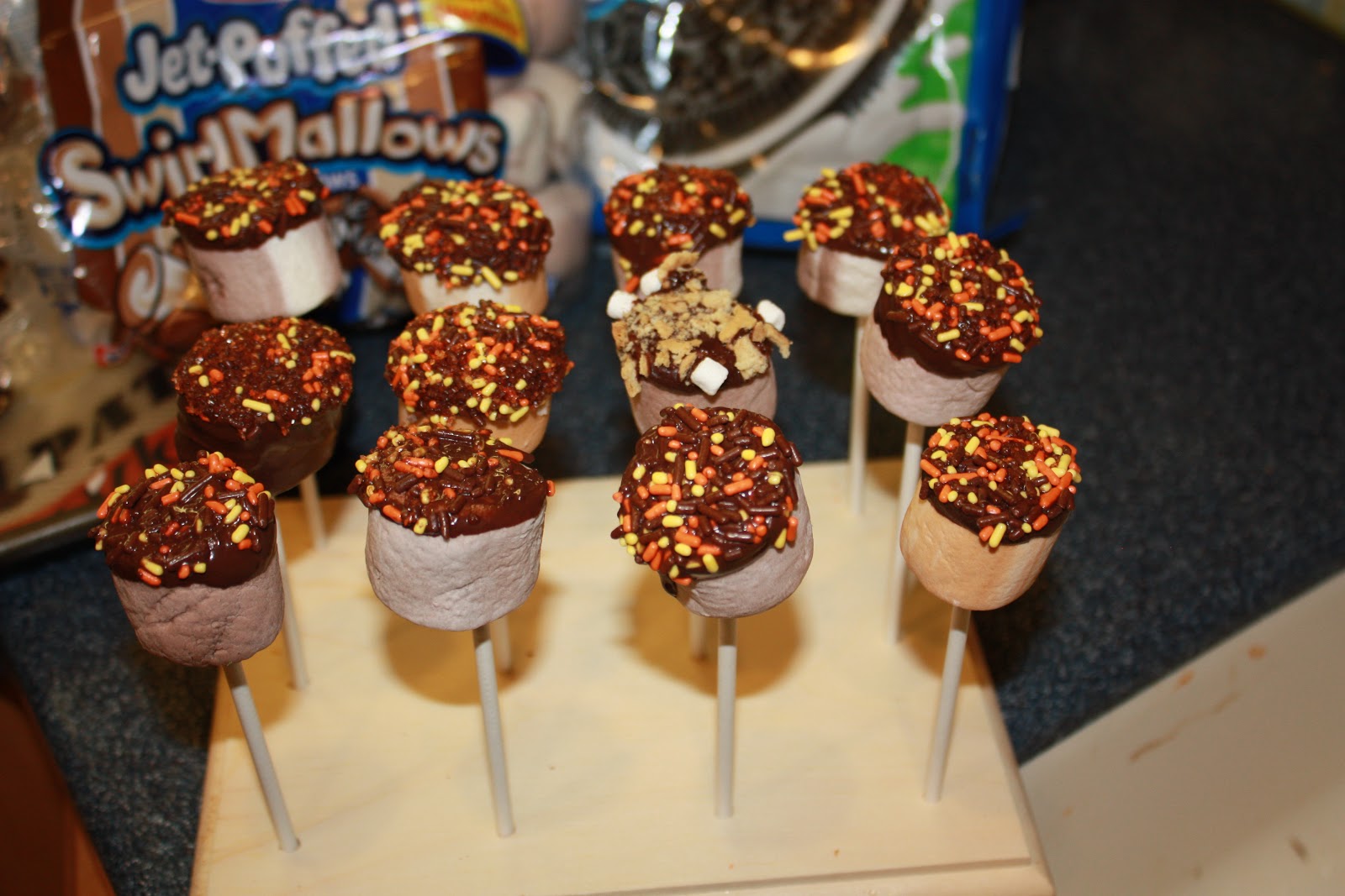 The Epicurean Crafter Fall Chocolate Dipped Marshmallow Pops