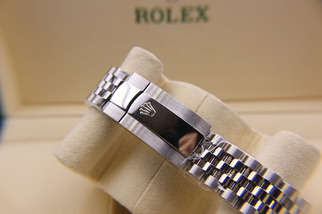 Jual Beli Jam Tangan Mewah Second Original / Jam Tangan