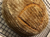 farro, frumento e orzo, queste le basi per il pane dell'antico Egitto Pane e birra, questa era la dieta degli operai che costruirono le piramidi