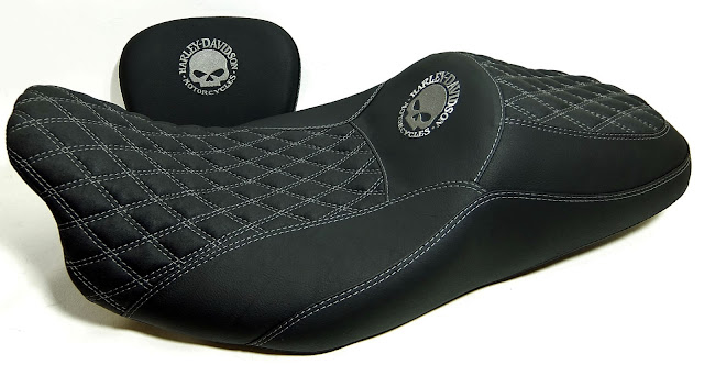 Was gibts neues vom Bikepolsterer : Harley Davidson Street Glide