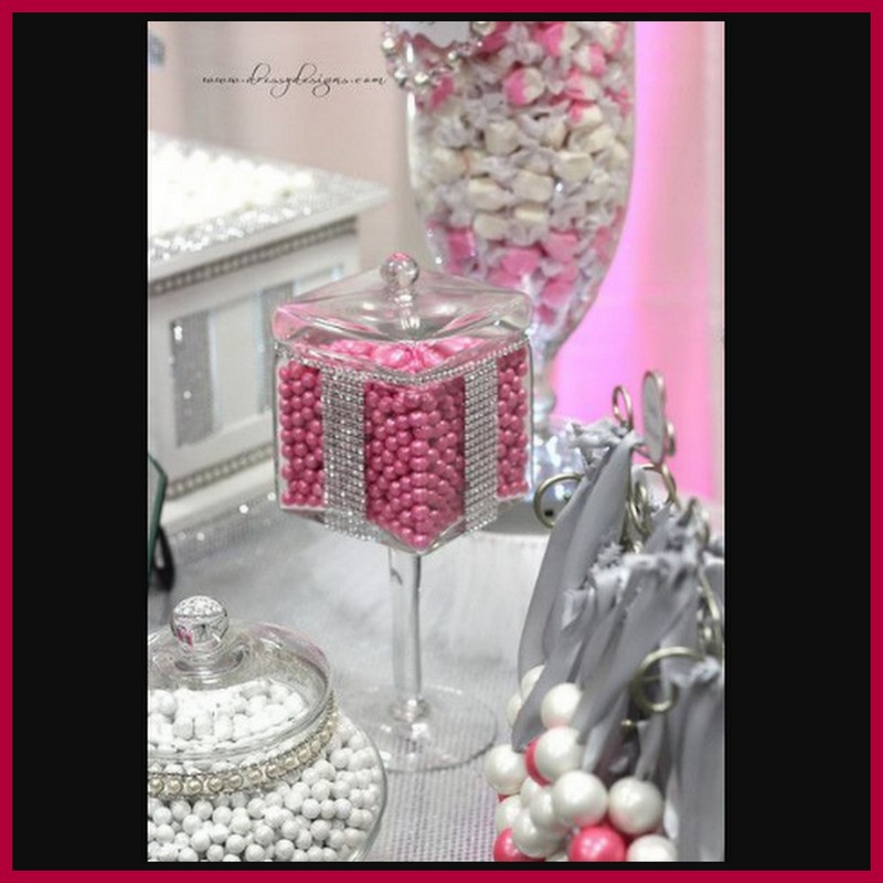 DIY And Household Tips: Pink Candy Buffet Made From Dollar Tree Items