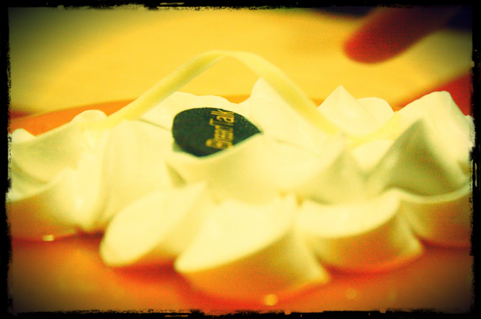 Camille Balayan Mango Cake at Breadtalk