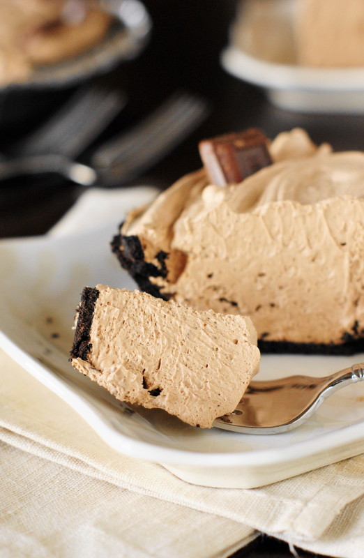 NoBake Hershey's Chocolate Bar Pie The Kitchen is My Playground