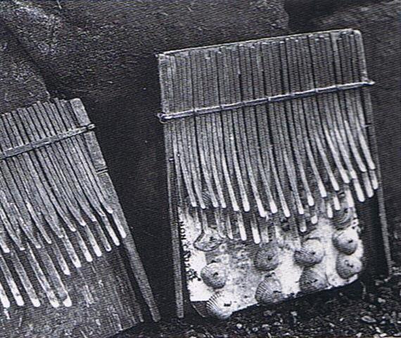 Aeolus 13 Umbra: Zimbabwe: The Soul of Mbira