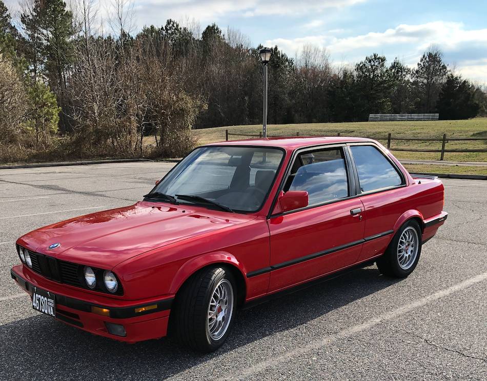 Daily Turismo Boosted Magazine Car 1991 BMW 318is