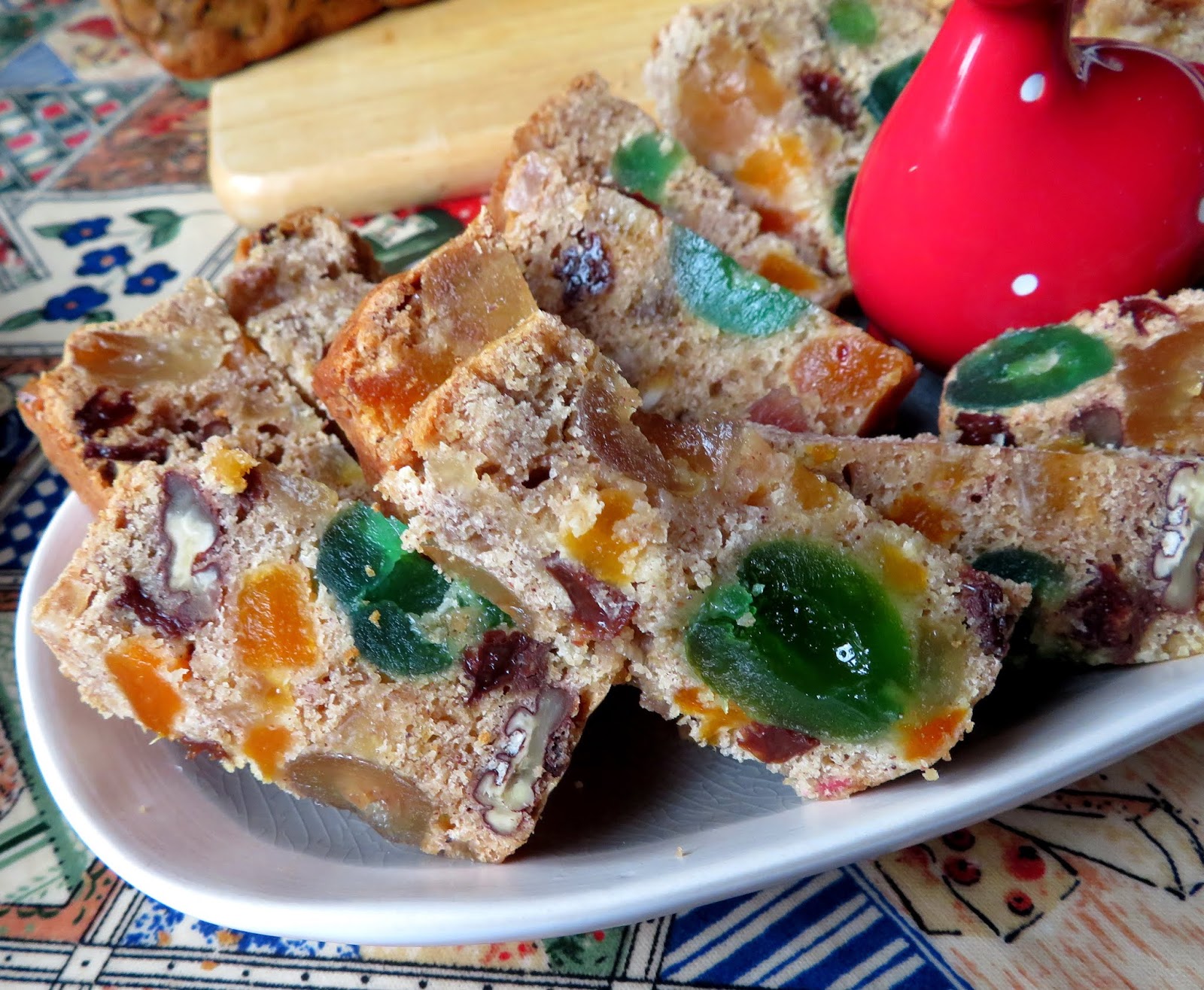 Kresge's Light Fruit Cake Catrooo