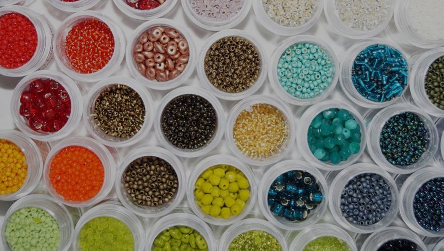 35 Types of Popular Trims and Accessories for your Clothing [Images