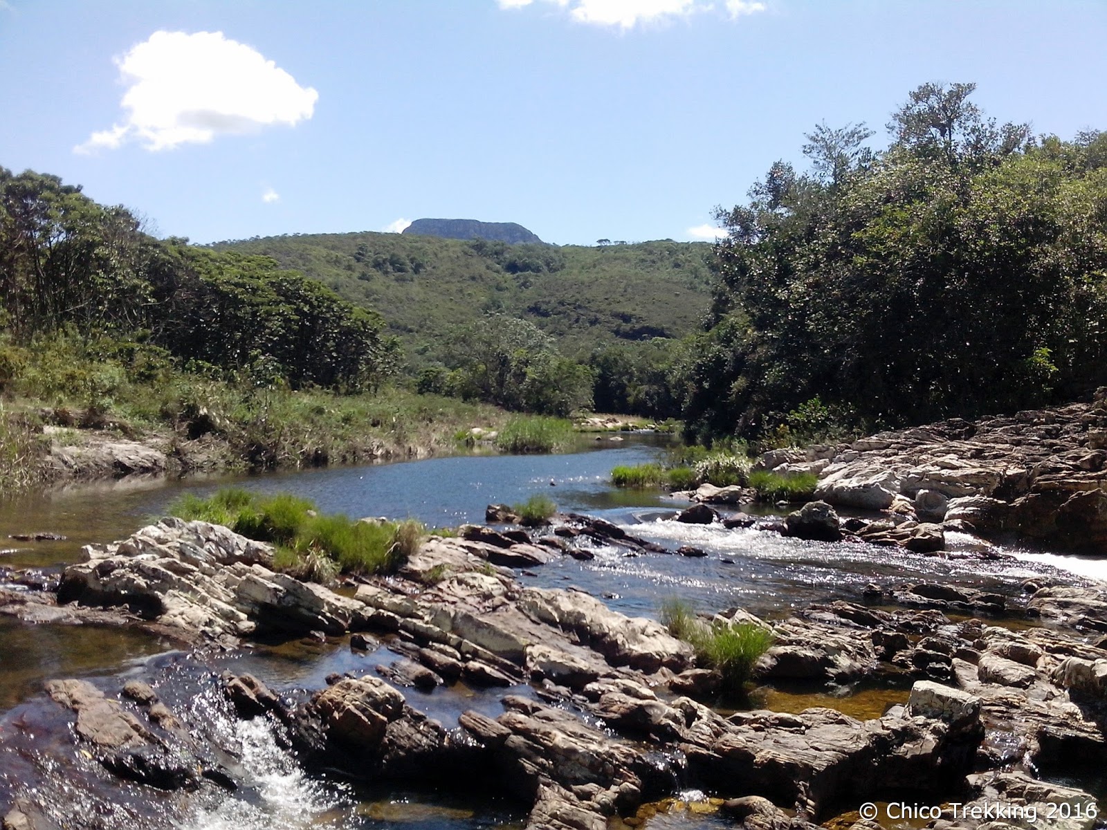 Cachoeira dos Marques: refresco na Serra dos Alves