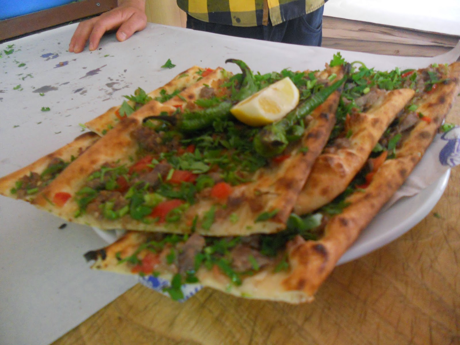 Yesilhisar�in Sesi KAYSERİNİN YAHYALI İLÇESİ VE ÖZ DEVELİ ETLİ PİDE SALONU