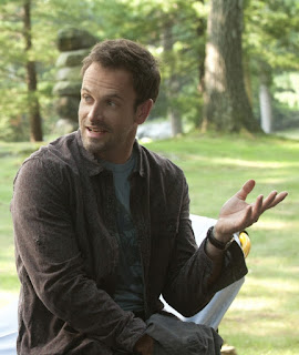 Jonny Lee Miller as Sherlock Holmes in Elementary Episode # 4 "The Rat Race"