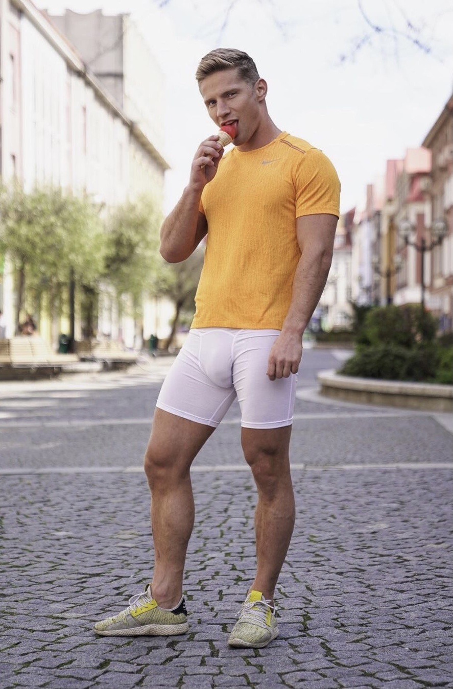 tumblr_5cc761abedc18be26ae766b98a4085d7_